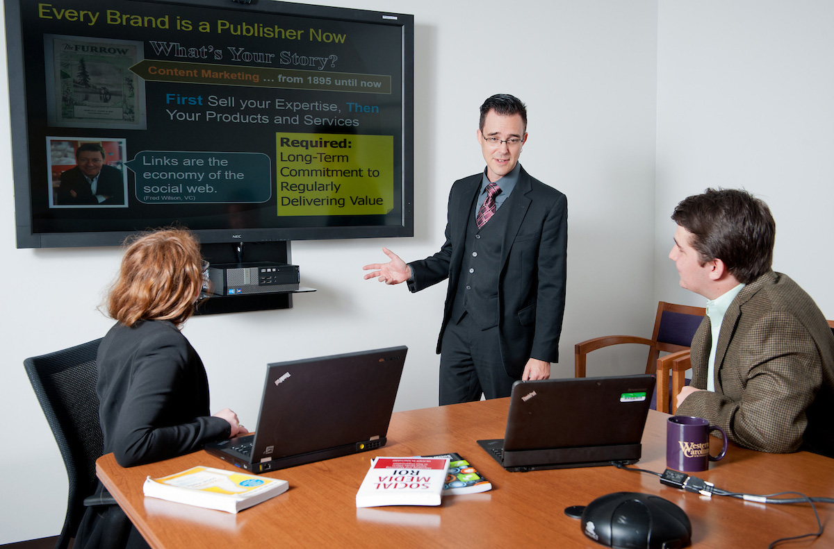 professor teaching to students