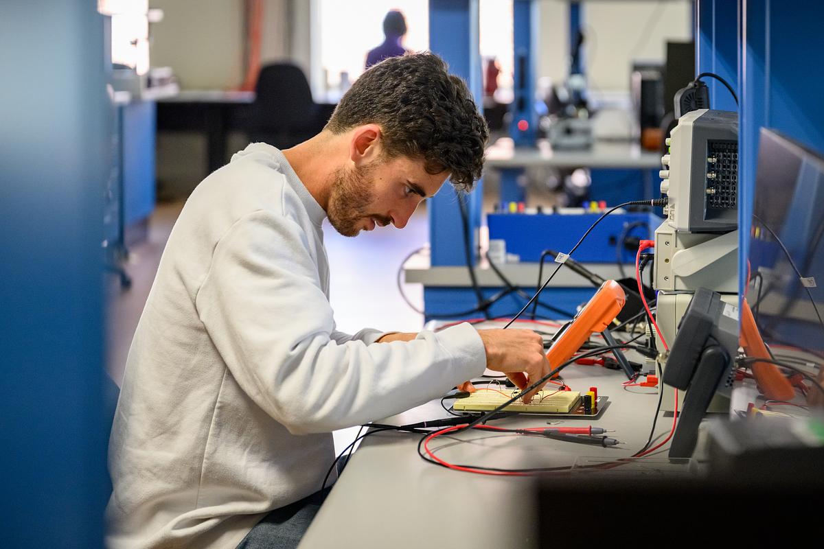 Engineering technology student