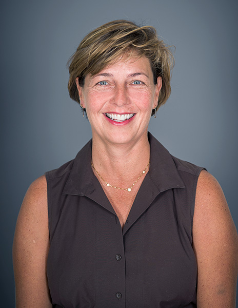 Headshot of Amy Stringer